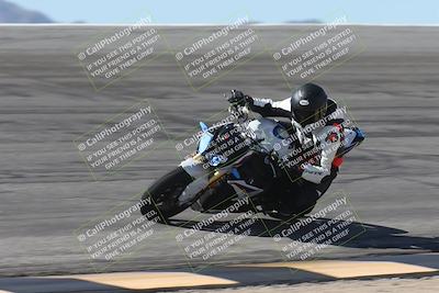 media/Oct-13-2025-Moto Forza (Mon) [[a66d839500]]/4-C Group/Session 2 (Bowl)/